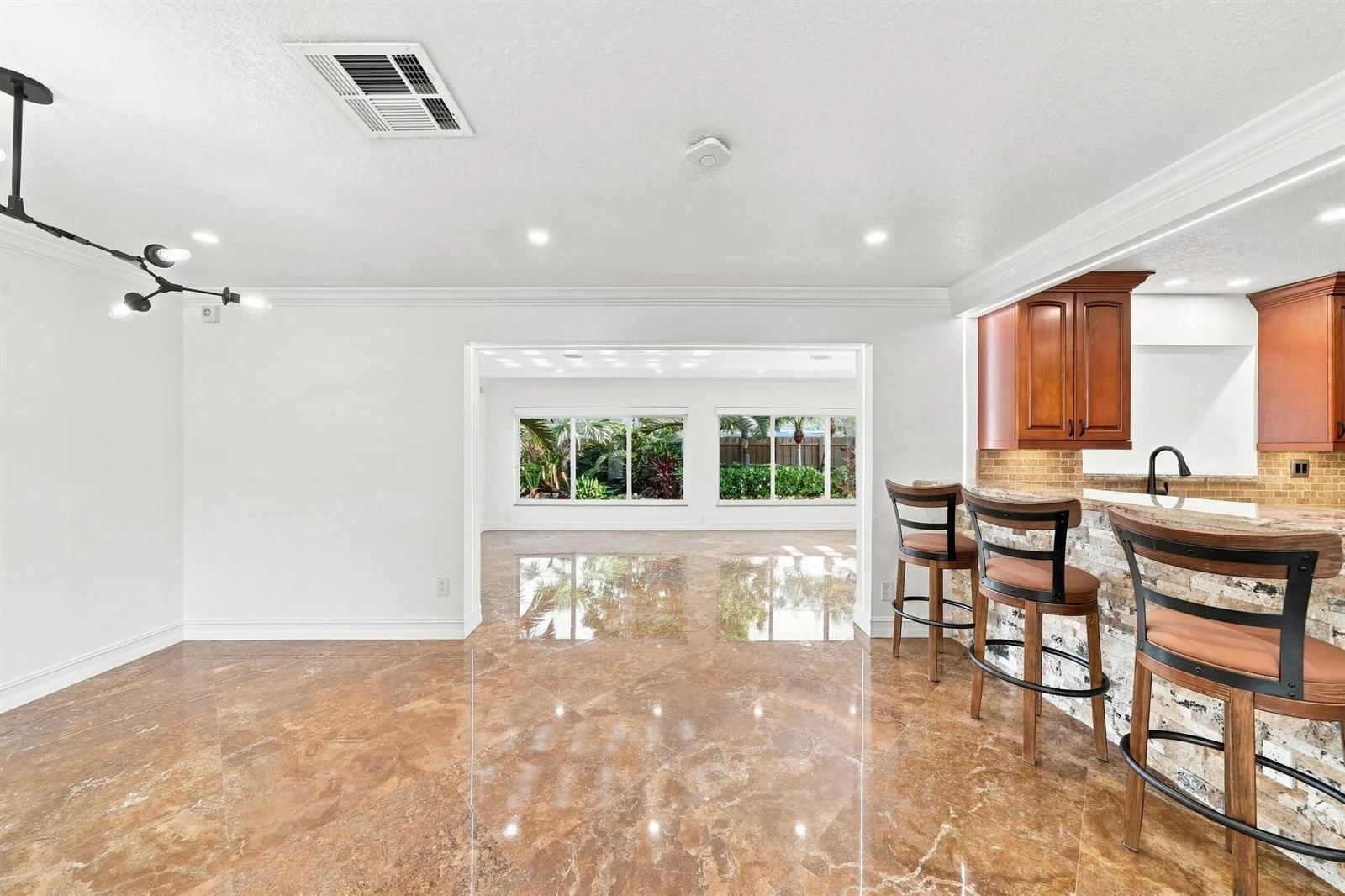 2010 NE 31ST Street, Lighthouse Point, FL 33064 photo 13