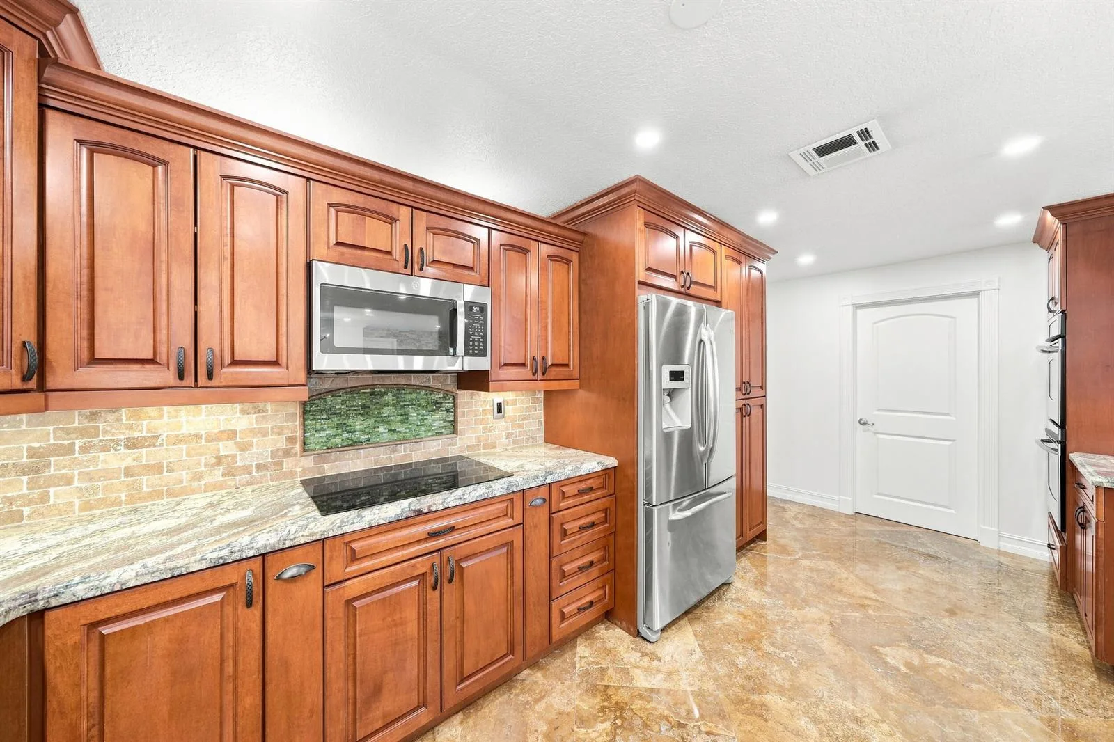 2010 NE 31ST Street, Lighthouse Point, FL 33064 photo 9