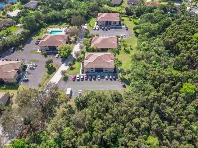 2470 SE Garden Terrace # 502, Port St. Lucie, FL 34952 photo 2