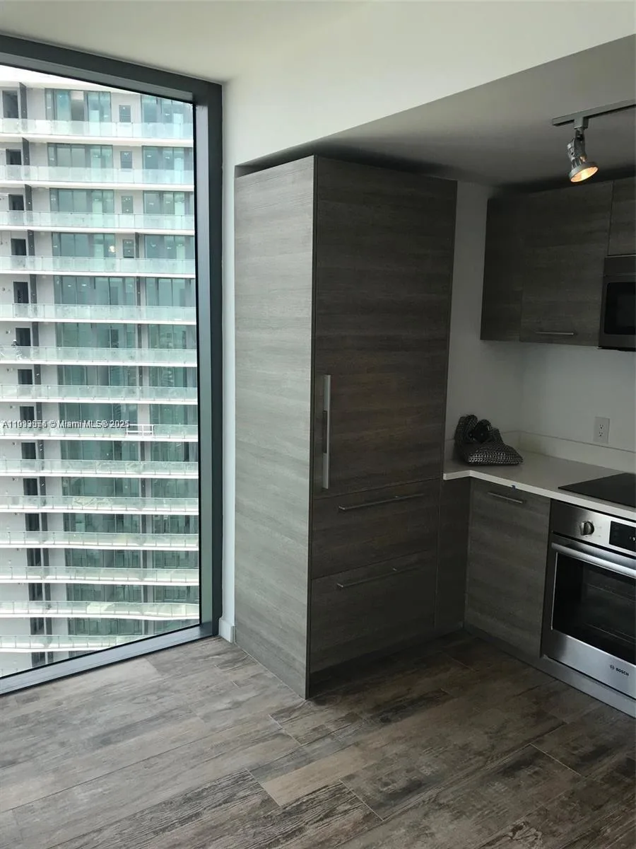 650 NE 32nd St # 4908, Miami, FL 33137 photo 13