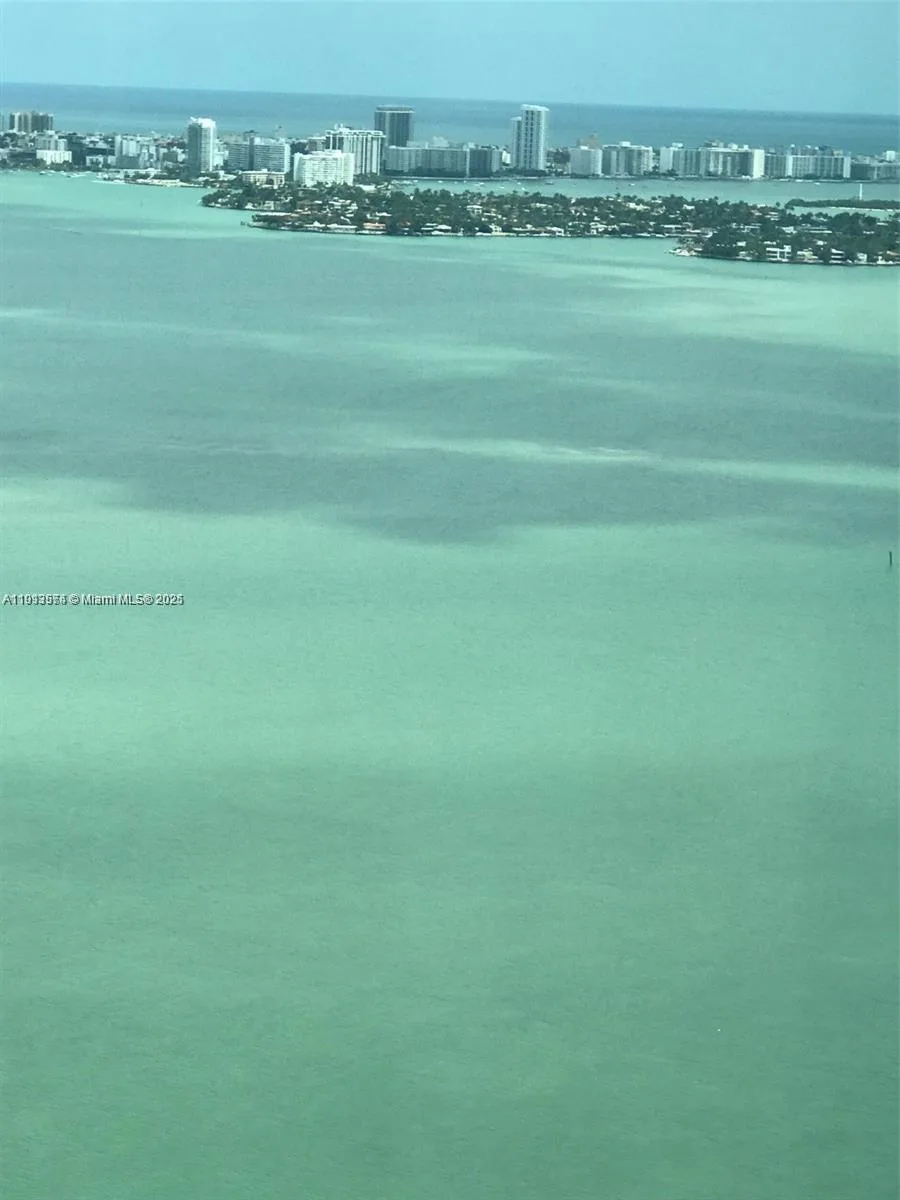 650 NE 32nd St # 4908, Miami, FL 33137 photo 2