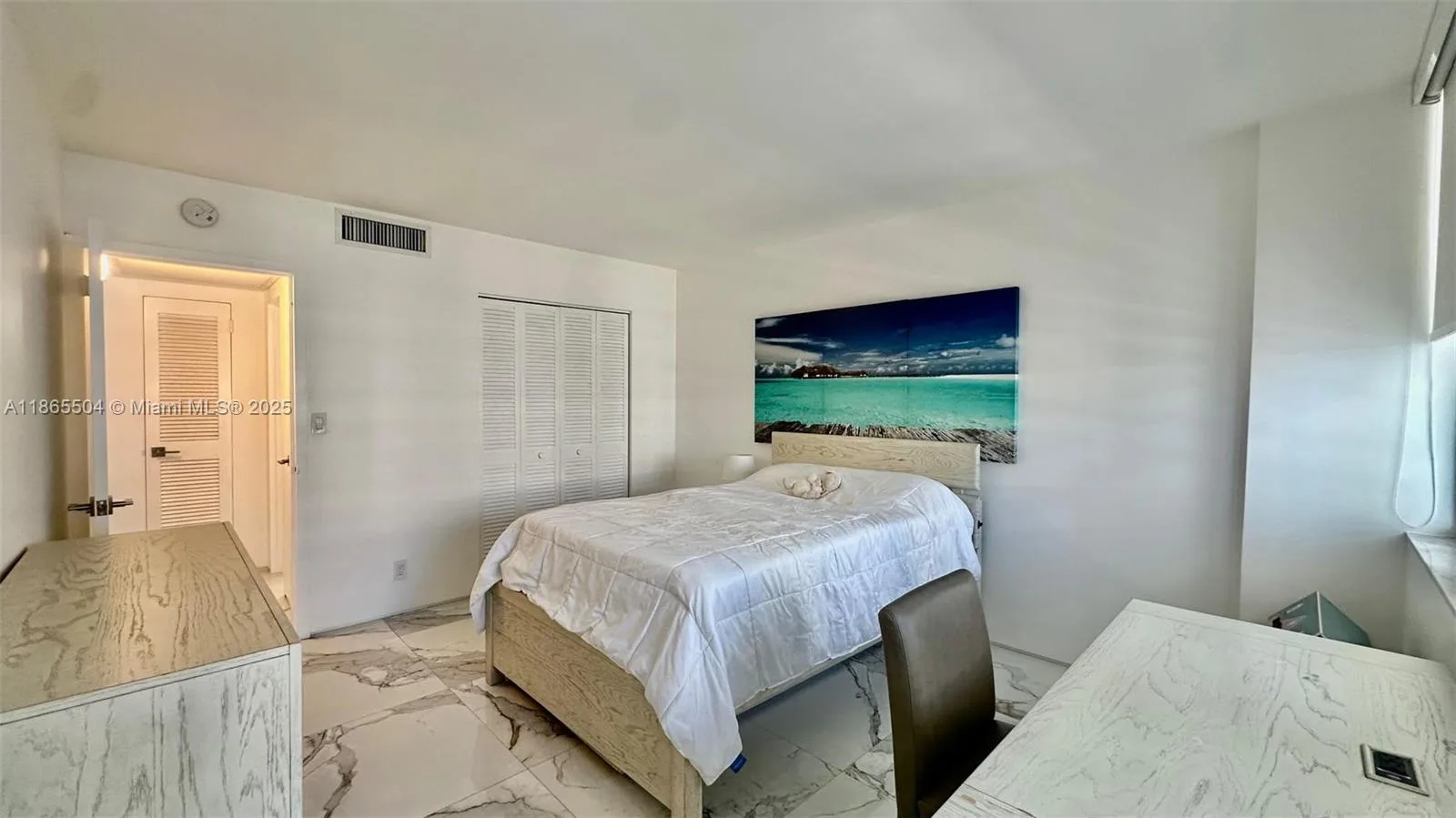 2030 S Ocean Dr # 1022, Hallandale Beach, FL 33009 photo 10