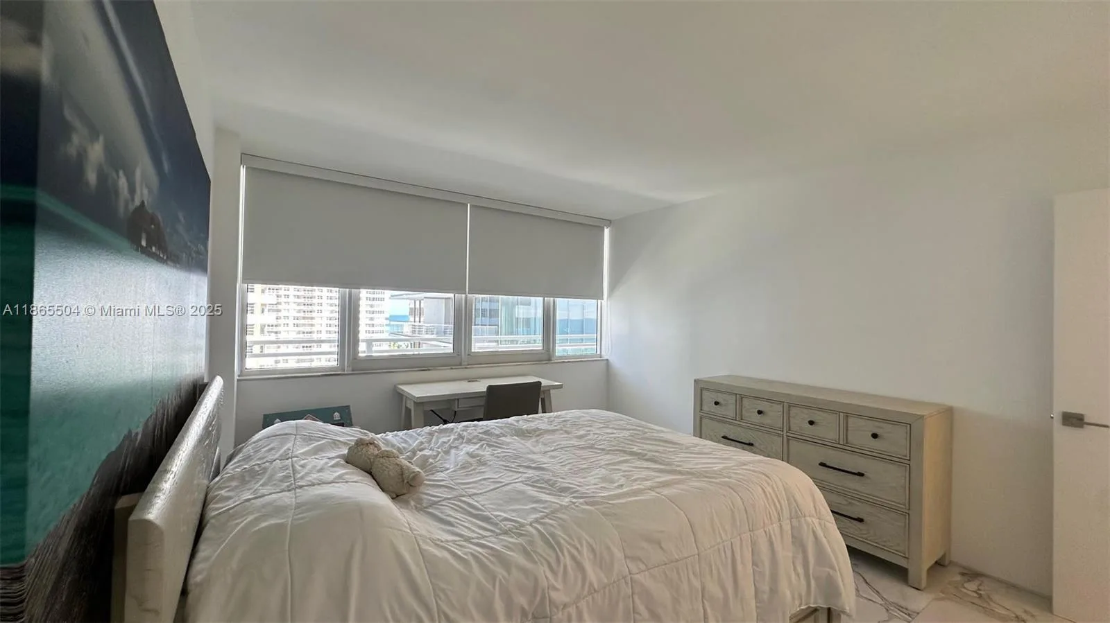 2030 S Ocean Dr # 1022, Hallandale Beach, FL 33009 photo 11