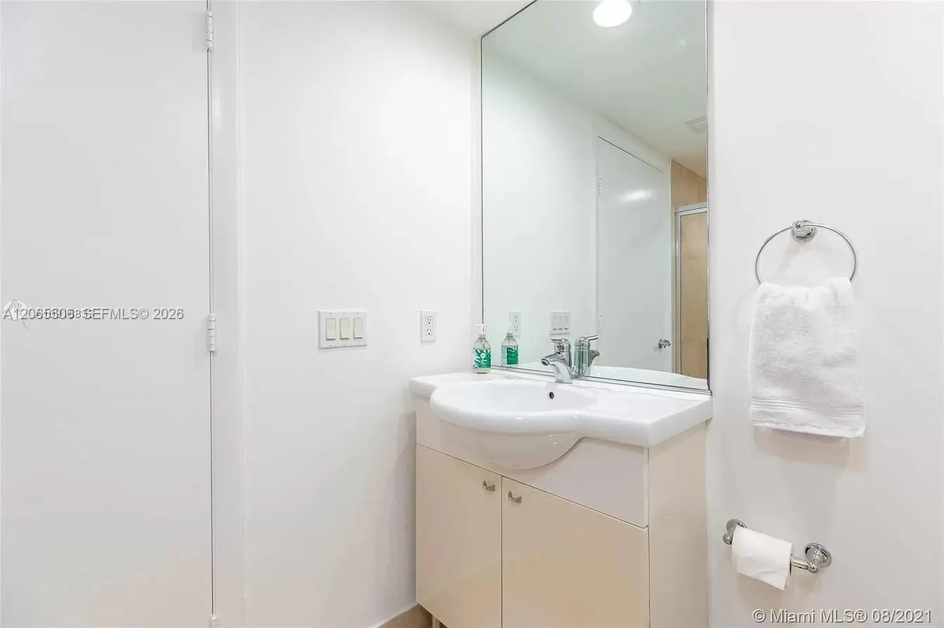 1830 S Ocean Dr # 1606, Hallandale Beach, FL 33009 photo 13