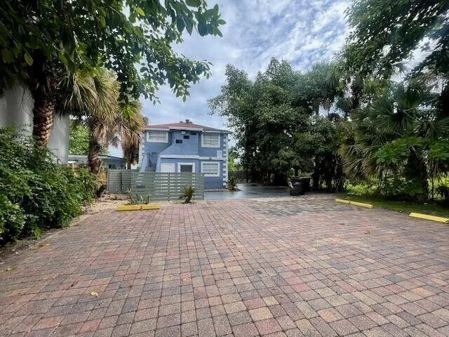 919 2nd Street # 1, West Palm Beach, FL 33401