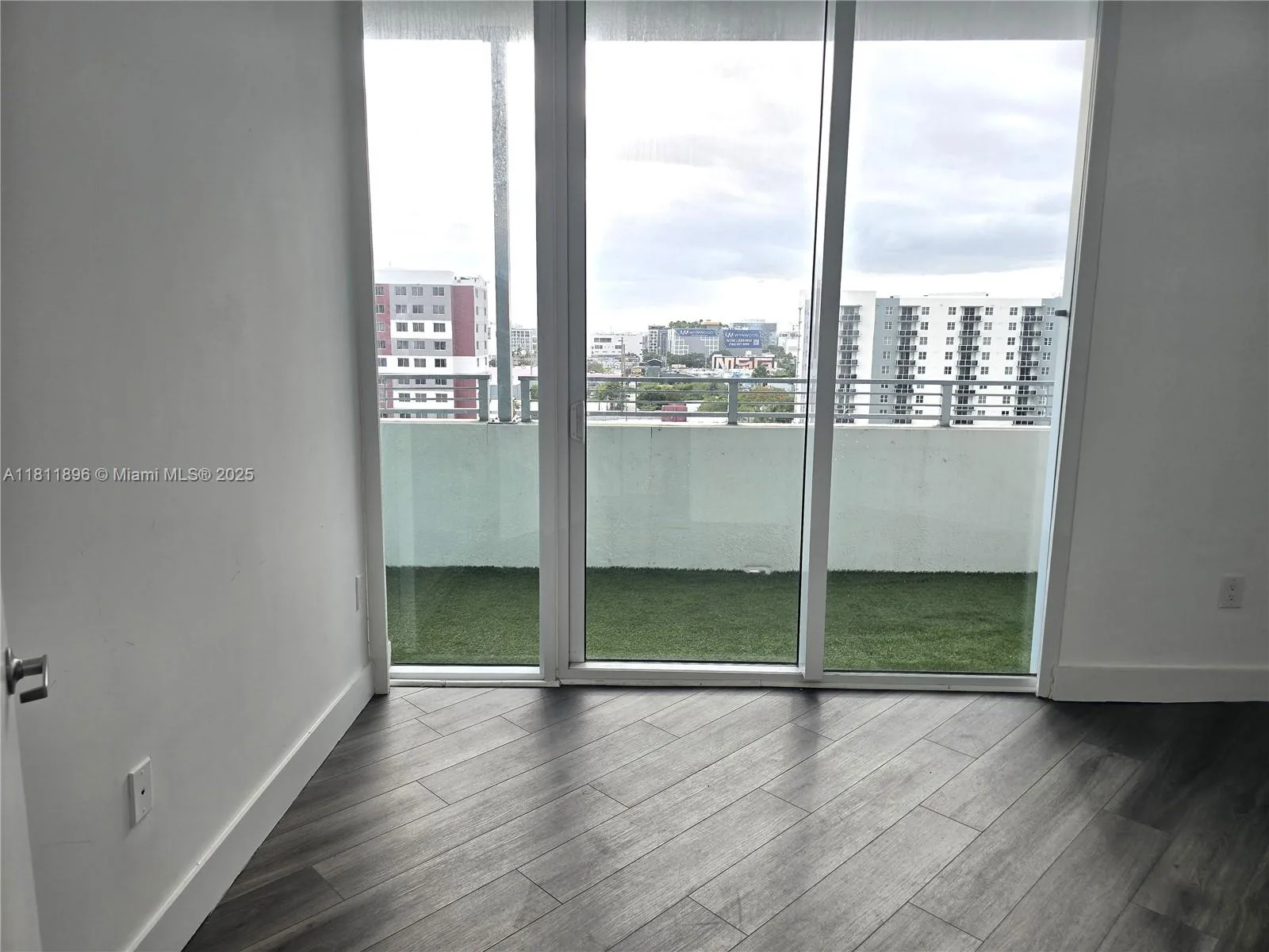 350 NE 24th St # 1008, Miami, FL 33137 photo 11