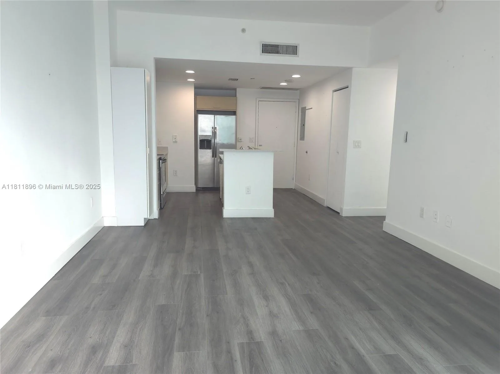350 NE 24th St # 1008, Miami, FL 33137 photo 3