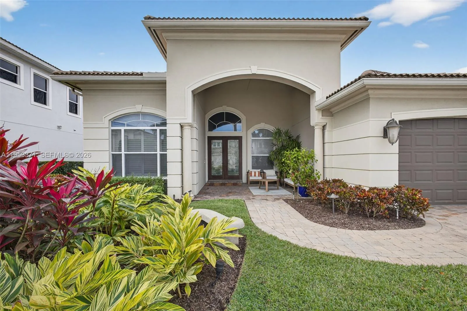 307 Charroux Dr, Palm Beach Gardens, FL 33410 photo 2