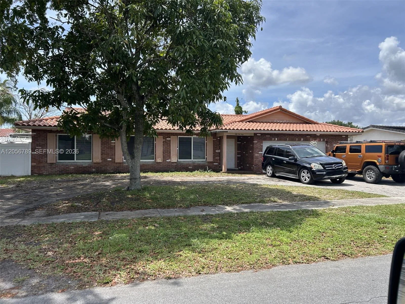 5240 SW 10th Ct, Plantation, FL 33317