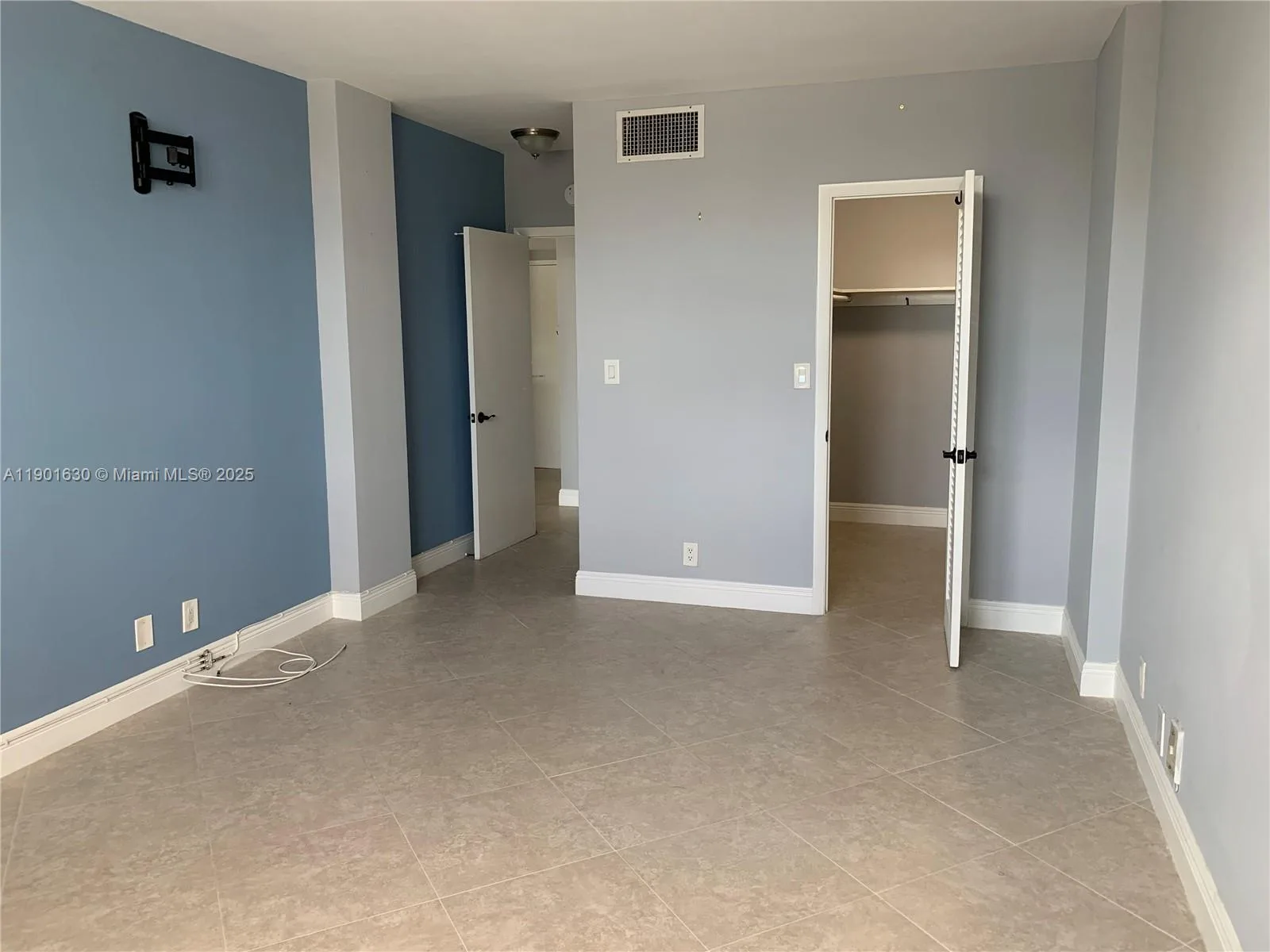 1455 N Treasure Dr # 2M, North Bay Village, FL 33141 photo 13