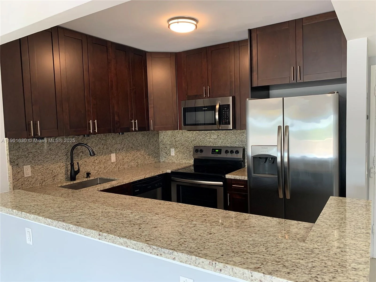 1455 N Treasure Dr # 2M, North Bay Village, FL 33141 photo 5