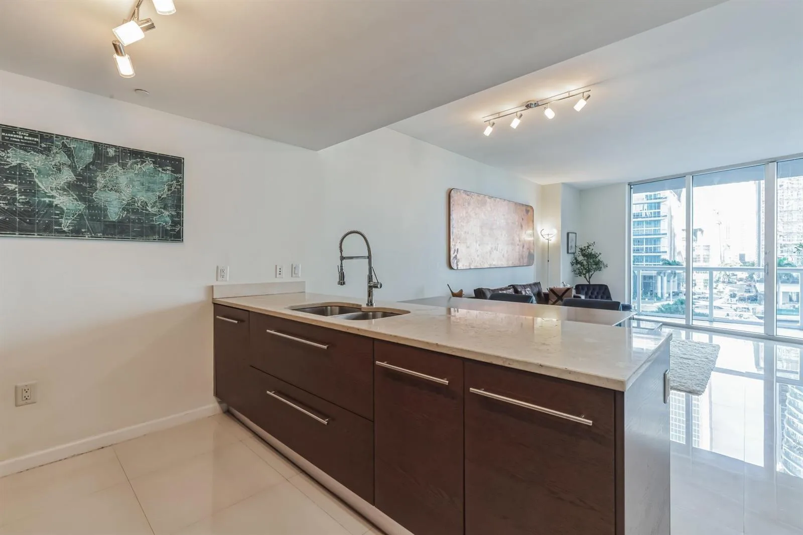 475 Brickell Avenue # 512, Miami, FL 33131 photo 10