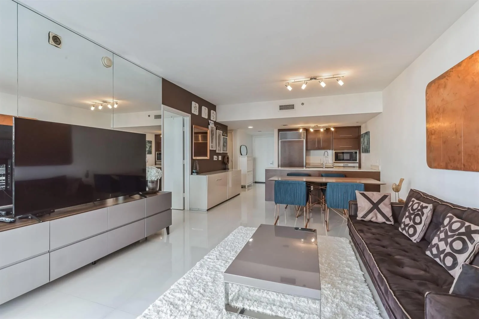 475 Brickell Avenue # 512, Miami, FL 33131 photo 9