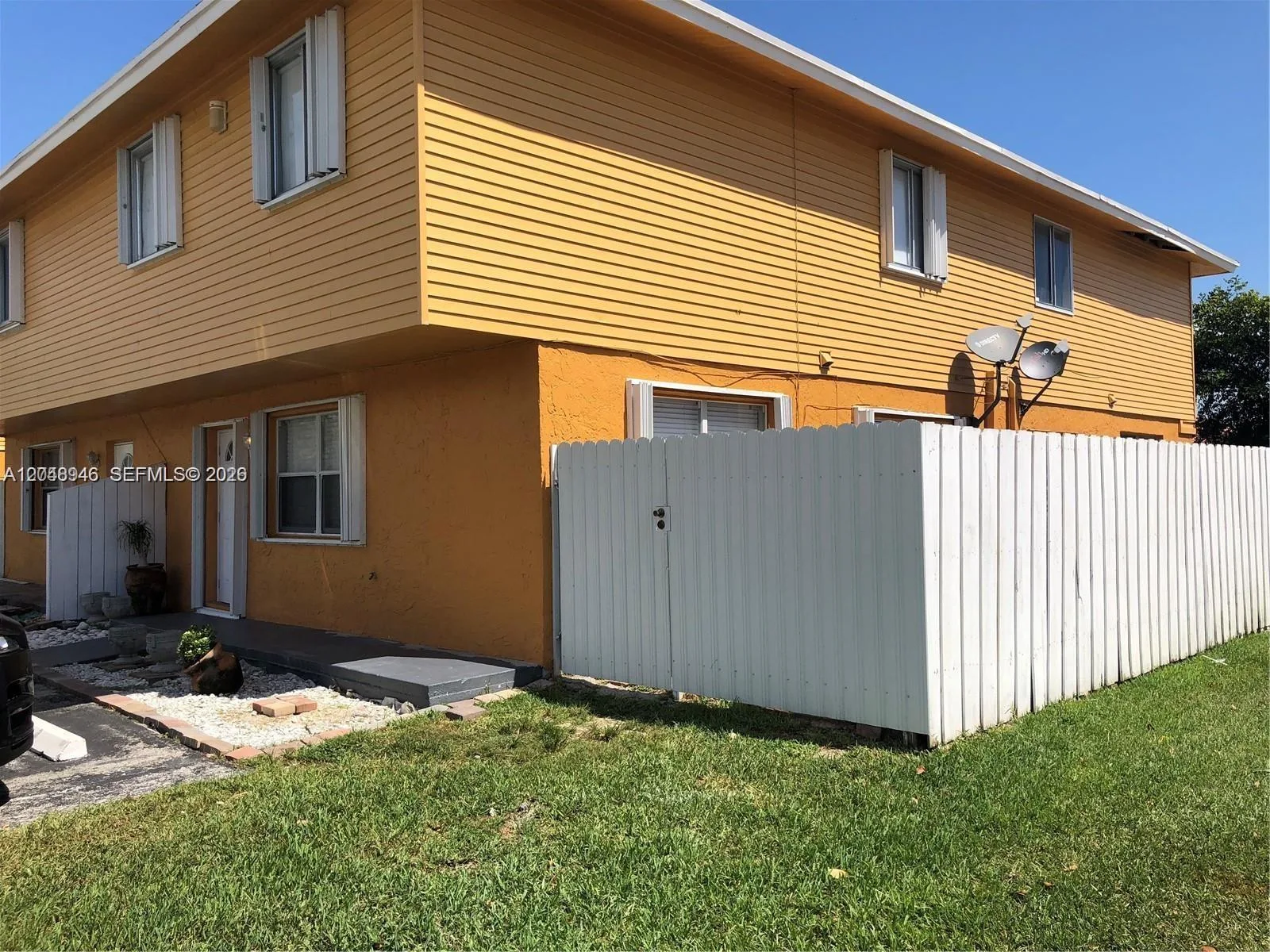 43 NE 12th Ave # 43, Homestead, FL 33030 photo 2