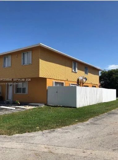 43 NE 12th Ave # 43, Homestead, FL 33030 photo 3