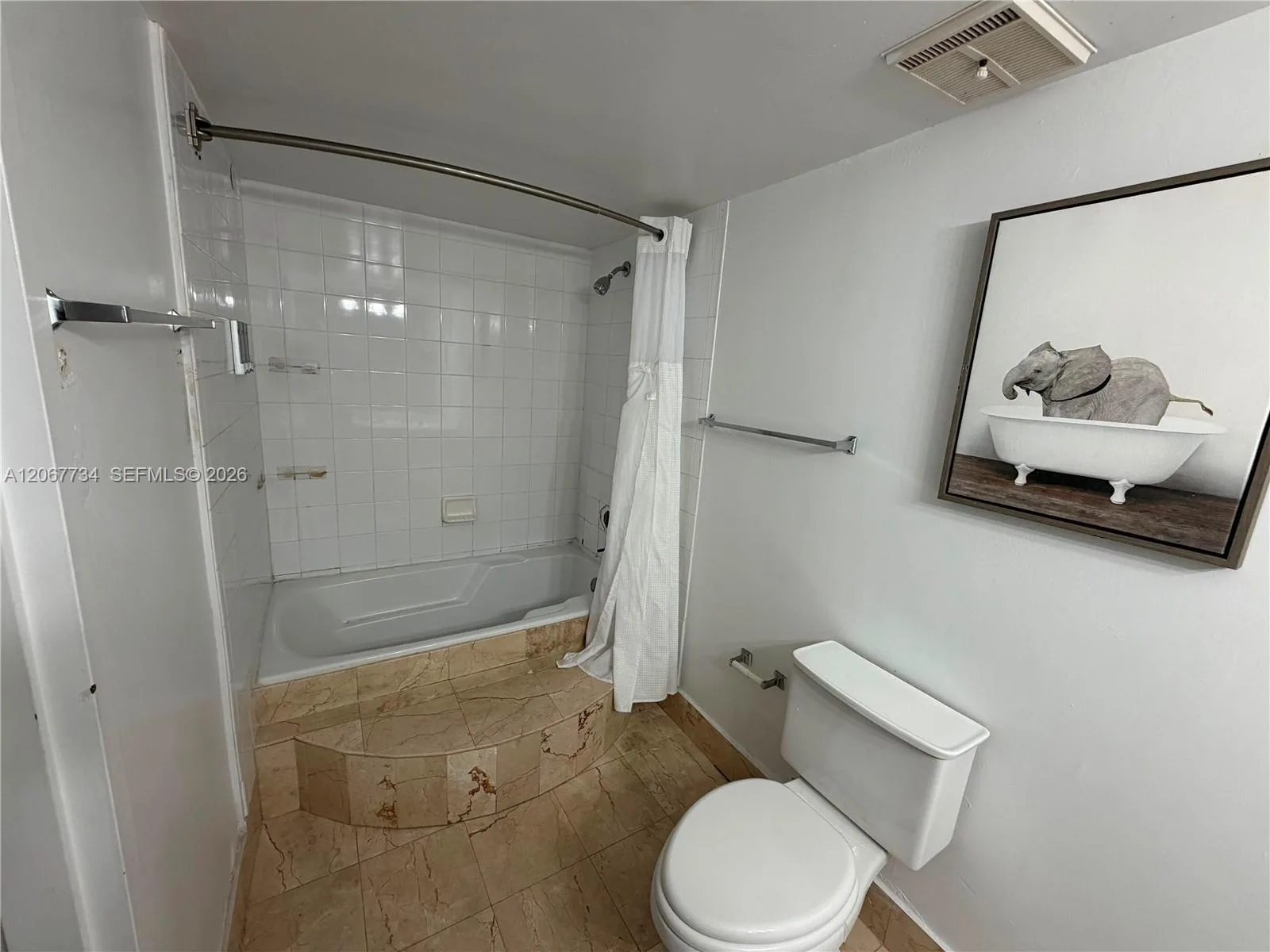 7601 E Treasure Dr # 2220, North Bay Village, FL 33141 photo 6