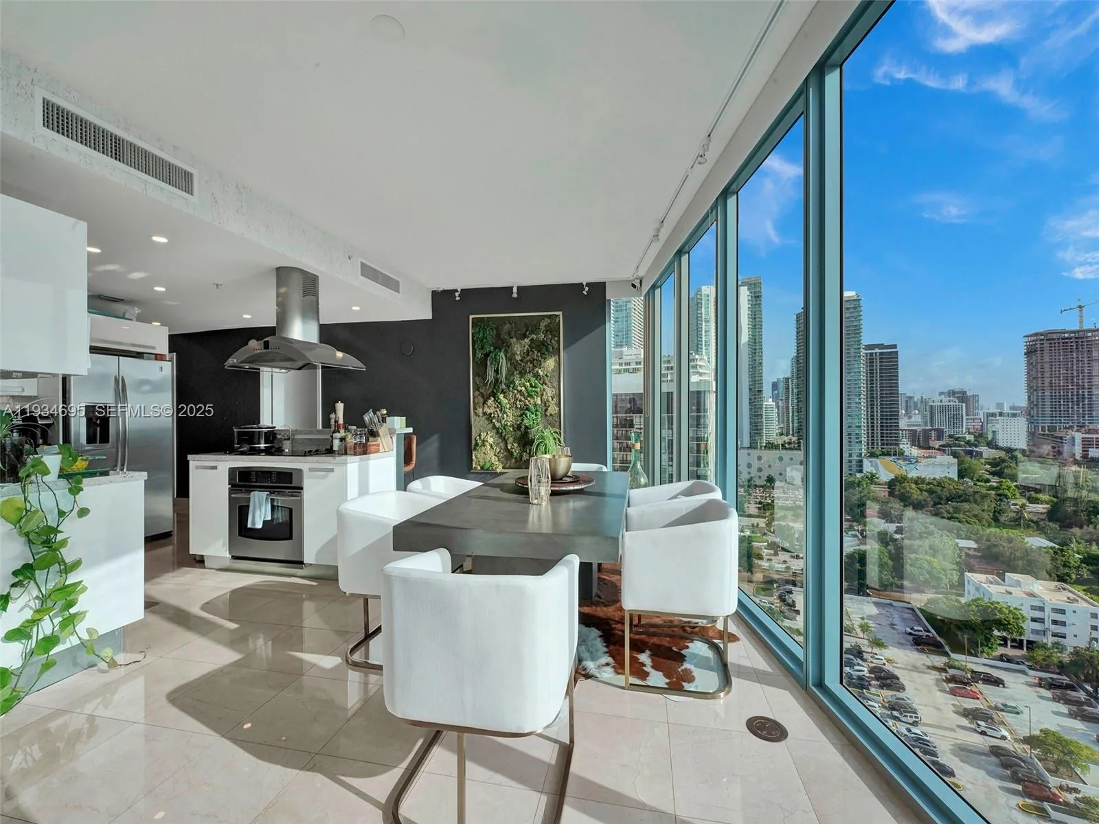601 NE 36th St # 1801, Miami, FL 33137 photo 6