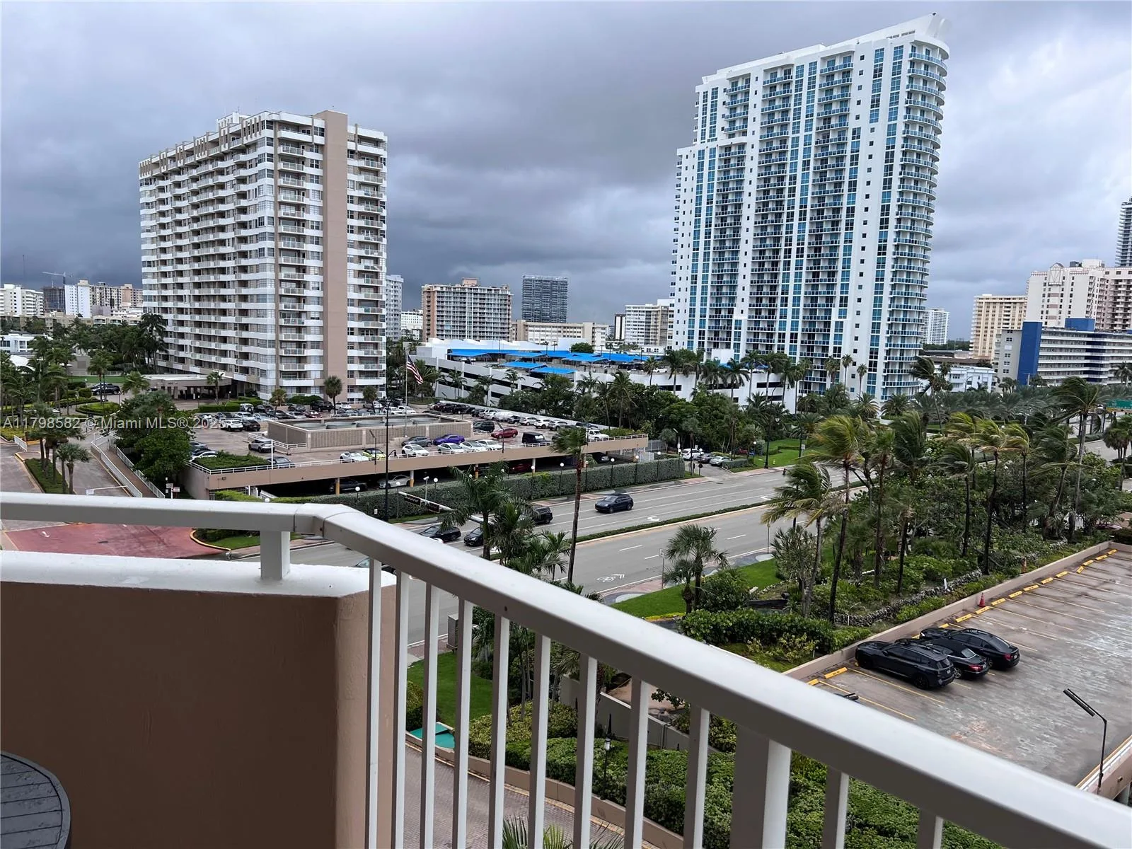 1980 S Ocean Dr # 6K, Hallandale Beach, FL 33009 photo 3