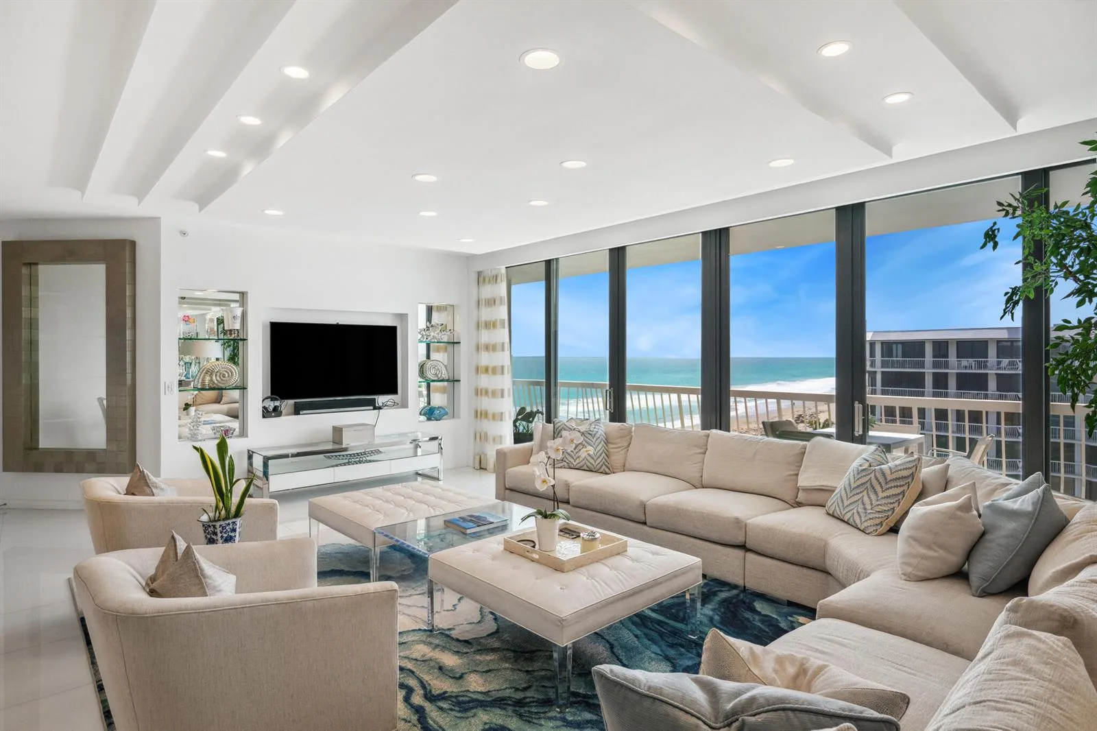 2100 S Ocean Boulevard # Ph 607n, Palm Beach, FL 33480