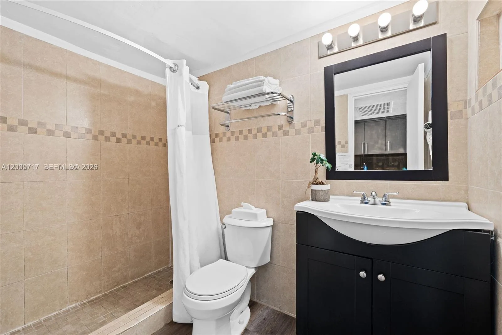 19201 Collins Ave # 736, Sunny Isles Beach, FL 33160 photo 6