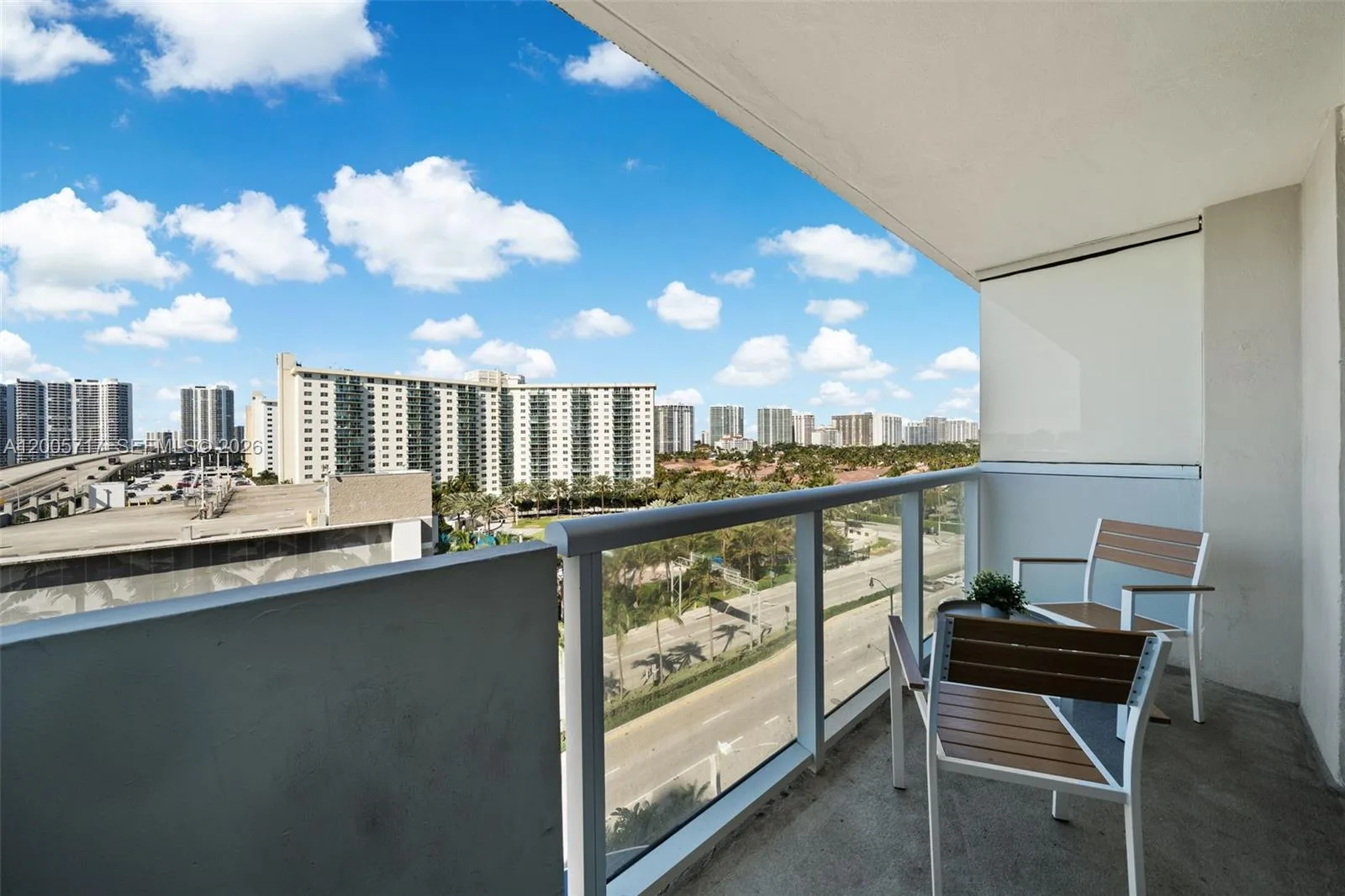 19201 Collins Ave # 736, Sunny Isles Beach, FL 33160 photo 9