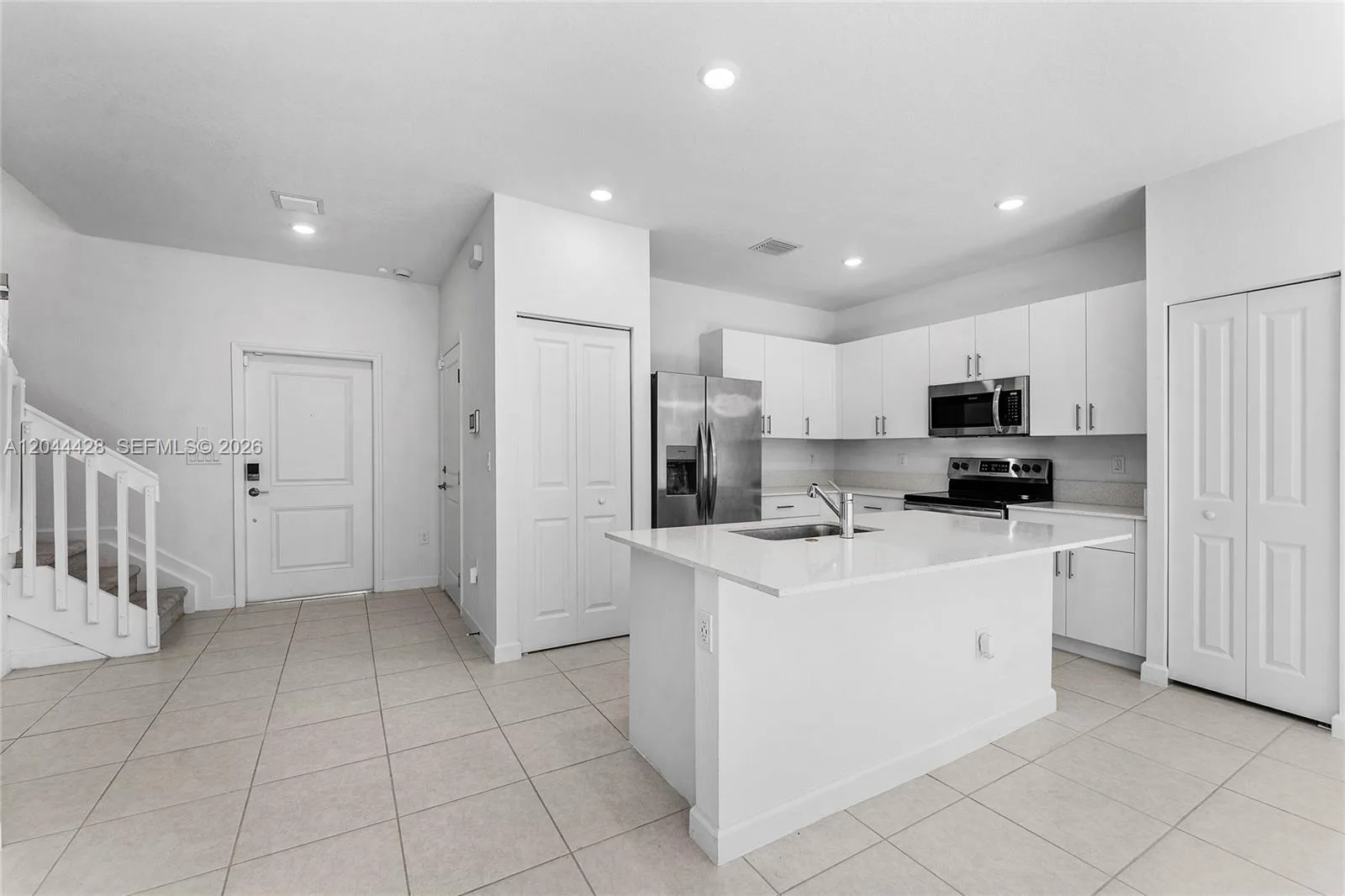 4669 NW 118th Ave, Coral Springs, FL 33076 photo 4