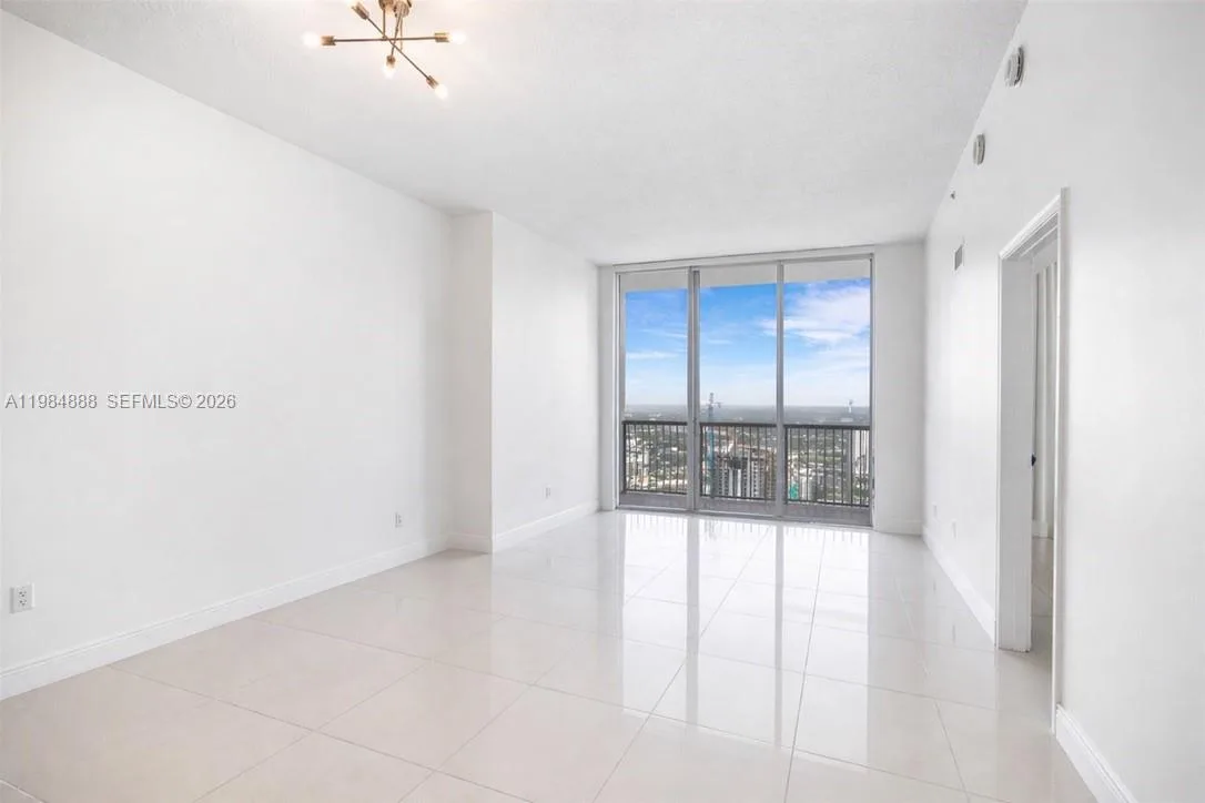 1750 N Bayshore Dr # 3811, Miami, FL 33132 photo 5