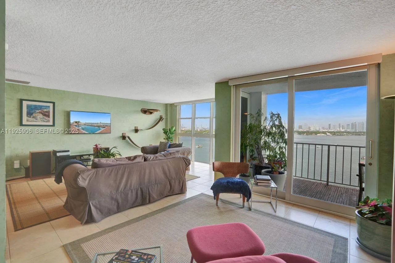 1228 West Ave # 1002, Miami Beach, FL 33139 photo 8