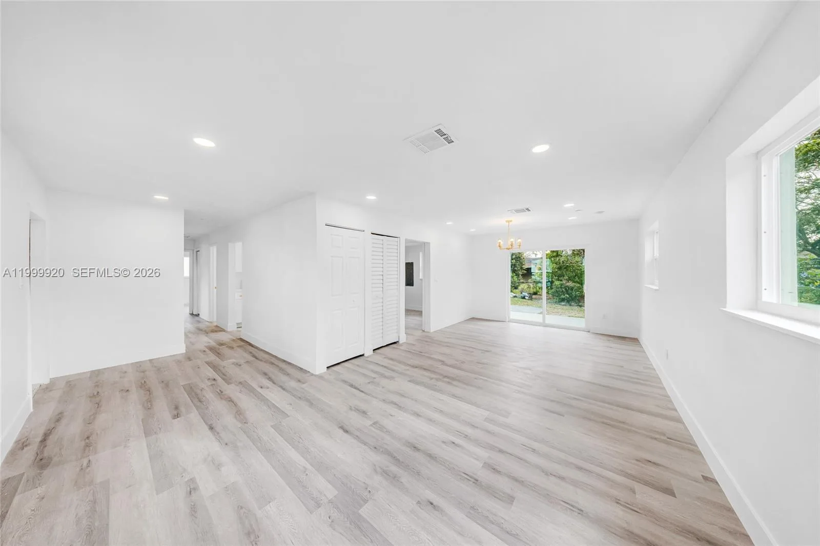 1260 NW 188th St, Miami Gardens, FL 33169 photo 3