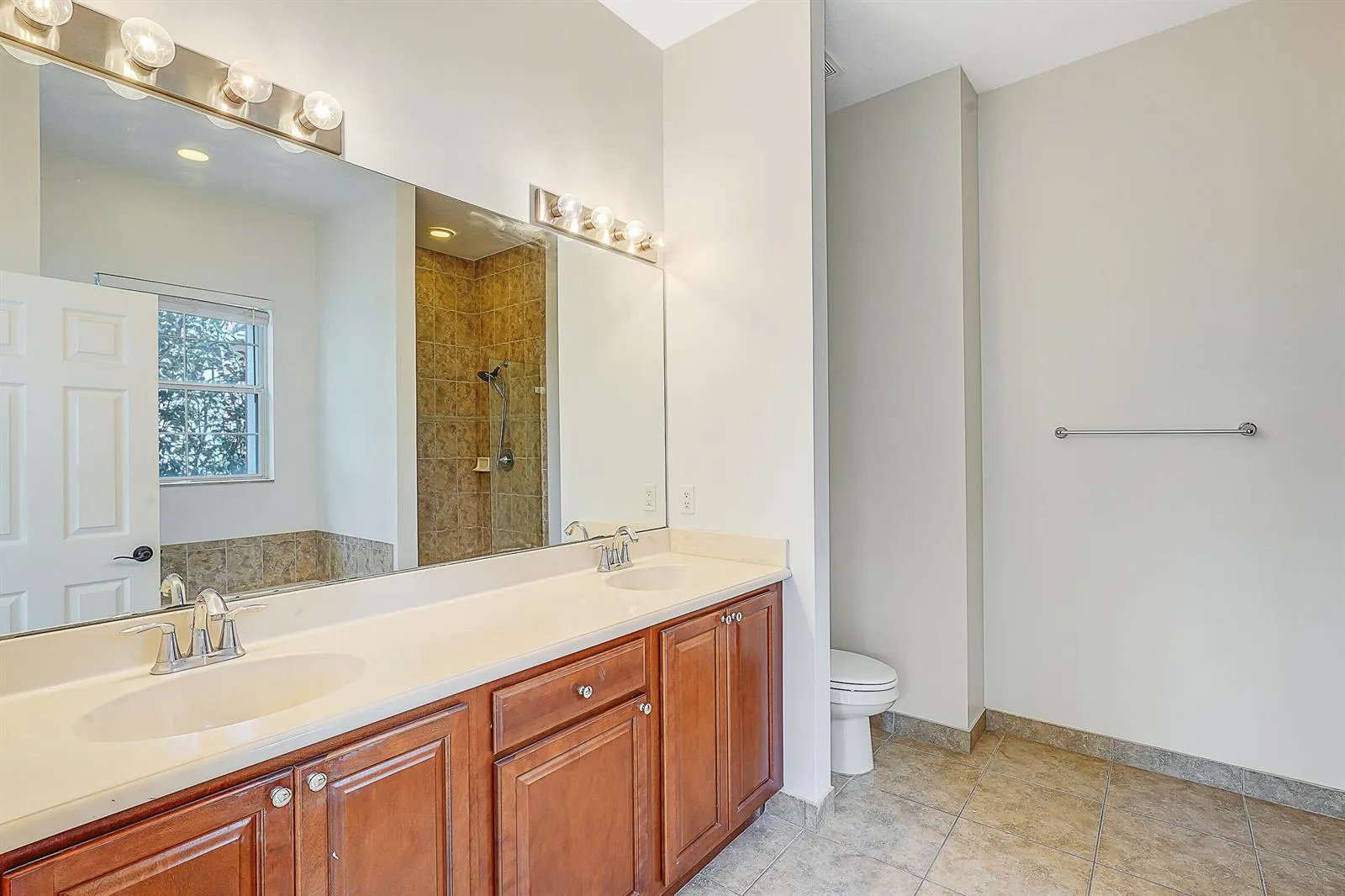 615 Dakota Drive, Jupiter, FL 33458 photo 11
