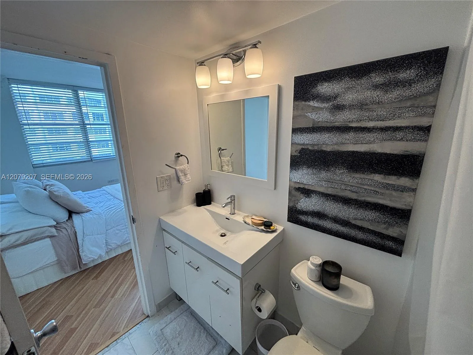 999 Brickell Bay Dr # 1105, Miami, FL 33131 photo 11