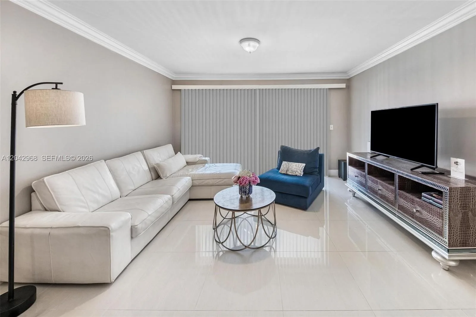 2097 S Ocean Dr # 411, Hallandale Beach, FL 33009