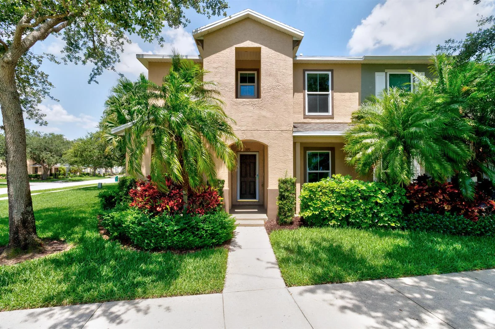 1670 Pointe West Way # 1670, Vero Beach, FL 32966