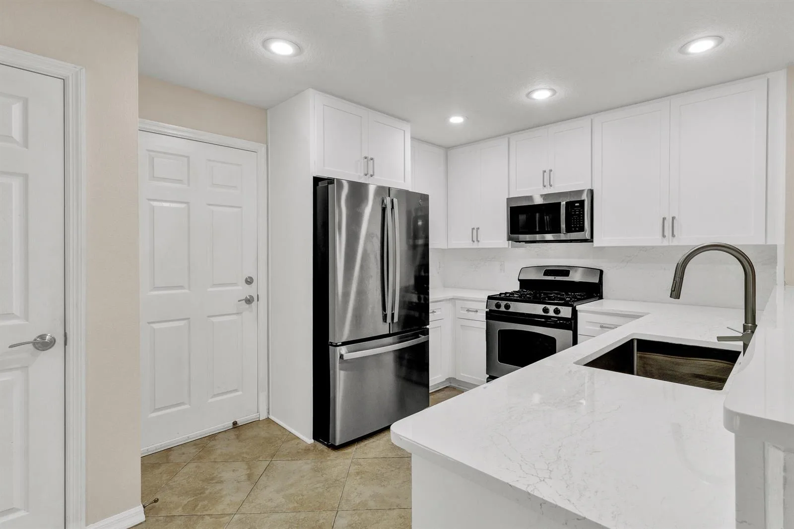 1670 Pointe West Way # 1670, Vero Beach, FL 32966 photo 10