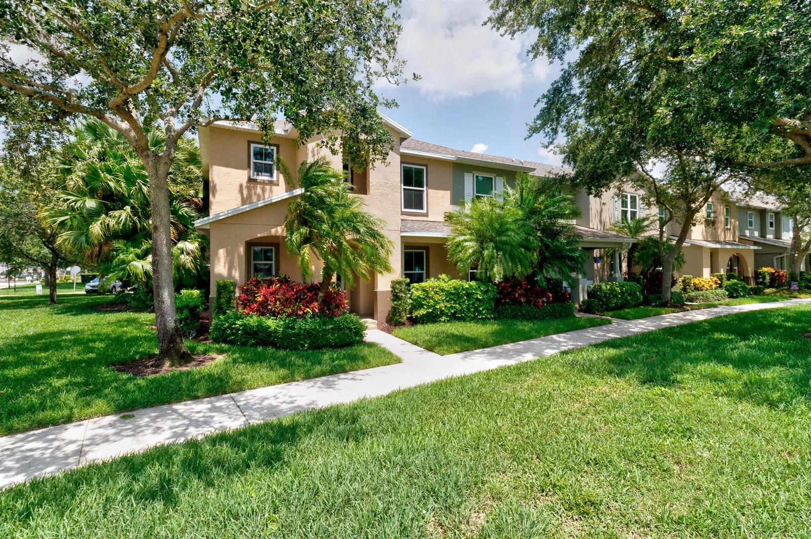 1670 Pointe West Way # 1670, Vero Beach, FL 32966 photo 3