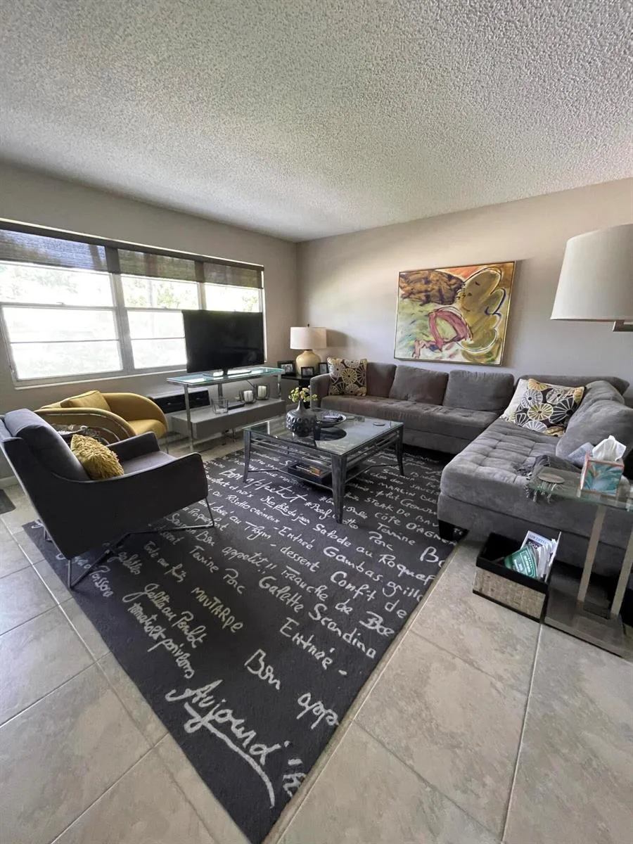 24 OAKRIDGE C # 24, Deerfield Beach, FL 33442