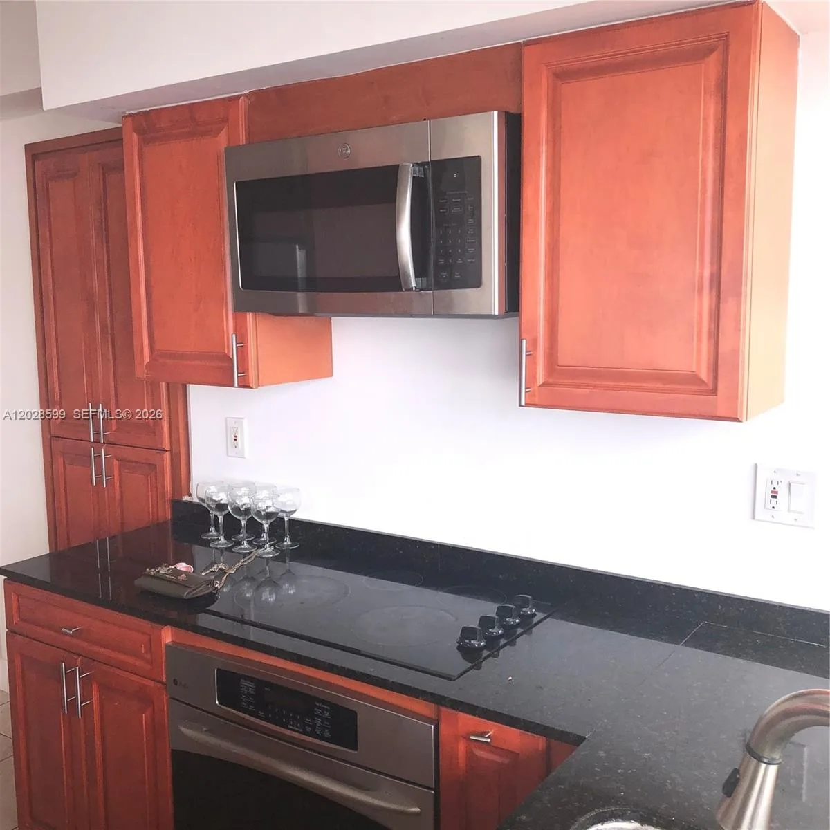 1430 Brickell Bay Dr # PH-5, Miami, FL 33131 photo 12