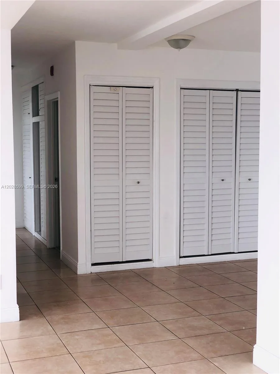 1430 Brickell Bay Dr # PH-5, Miami, FL 33131 photo 5