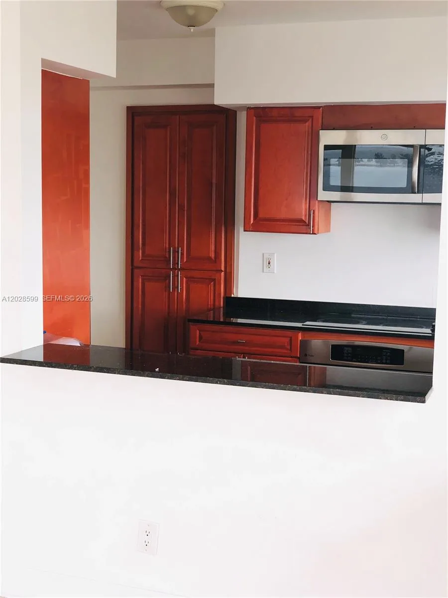 1430 Brickell Bay Dr # PH-5, Miami, FL 33131 photo 9
