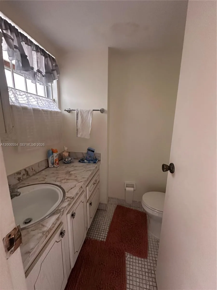 410 SE 2nd St # 305, Hallandale Beach, FL 33009 photo 13