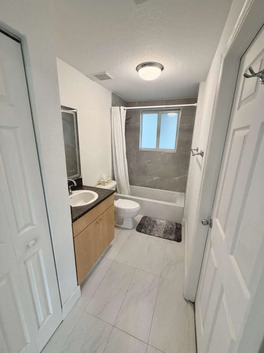 7516 NE 1 Avenue # 302, Miami, FL 33138 photo 7