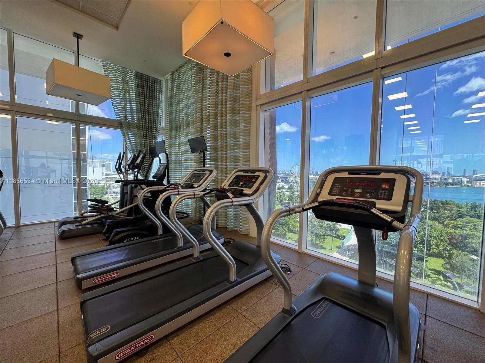 50 Biscayne Blvd # 4903, Miami, FL 33132 photo 13