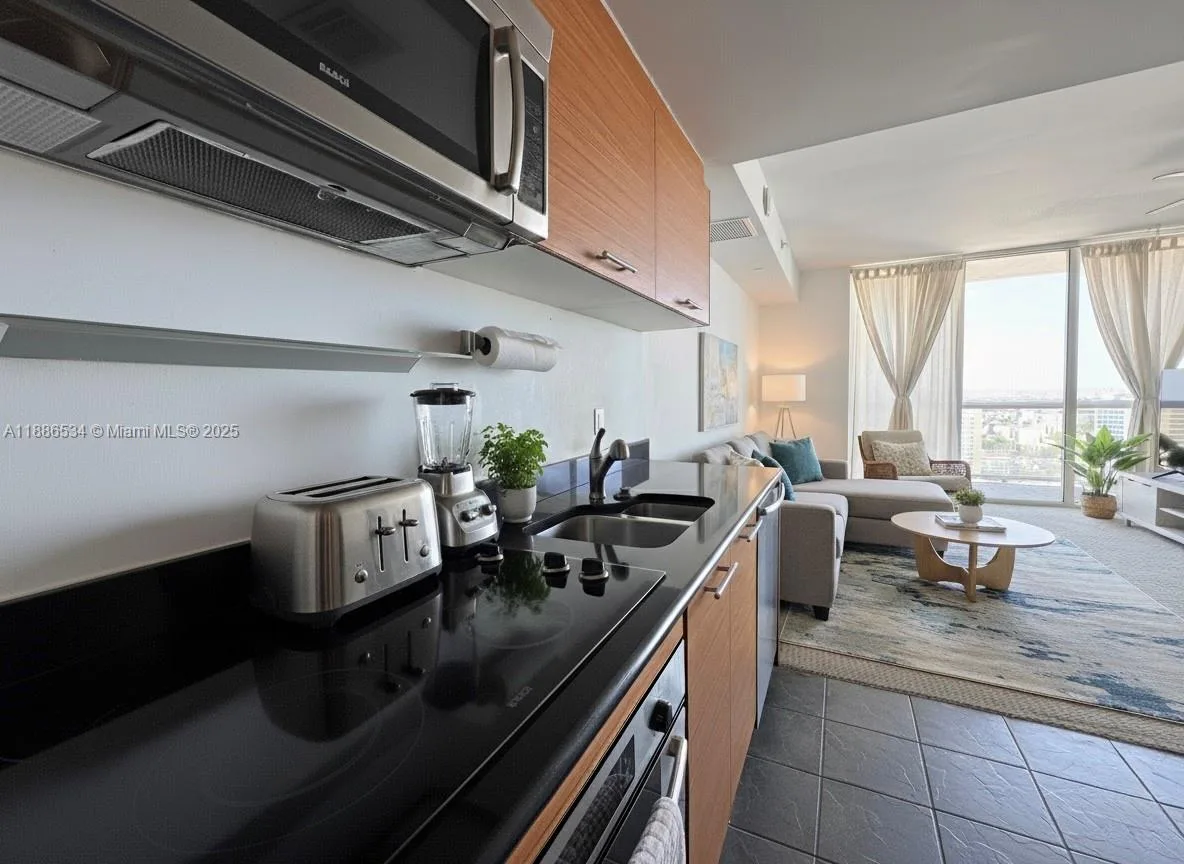 50 Biscayne Blvd # 4903, Miami, FL 33132 photo 5