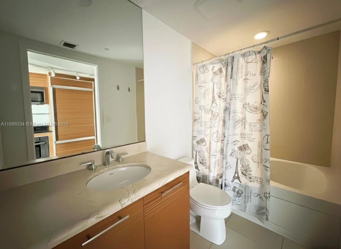 50 Biscayne Blvd # 4903, Miami, FL 33132 photo 6
