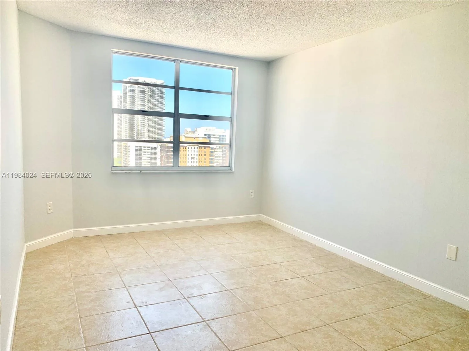 1985 S Ocean Dr # 21K, Hallandale Beach, FL 33009 photo 12