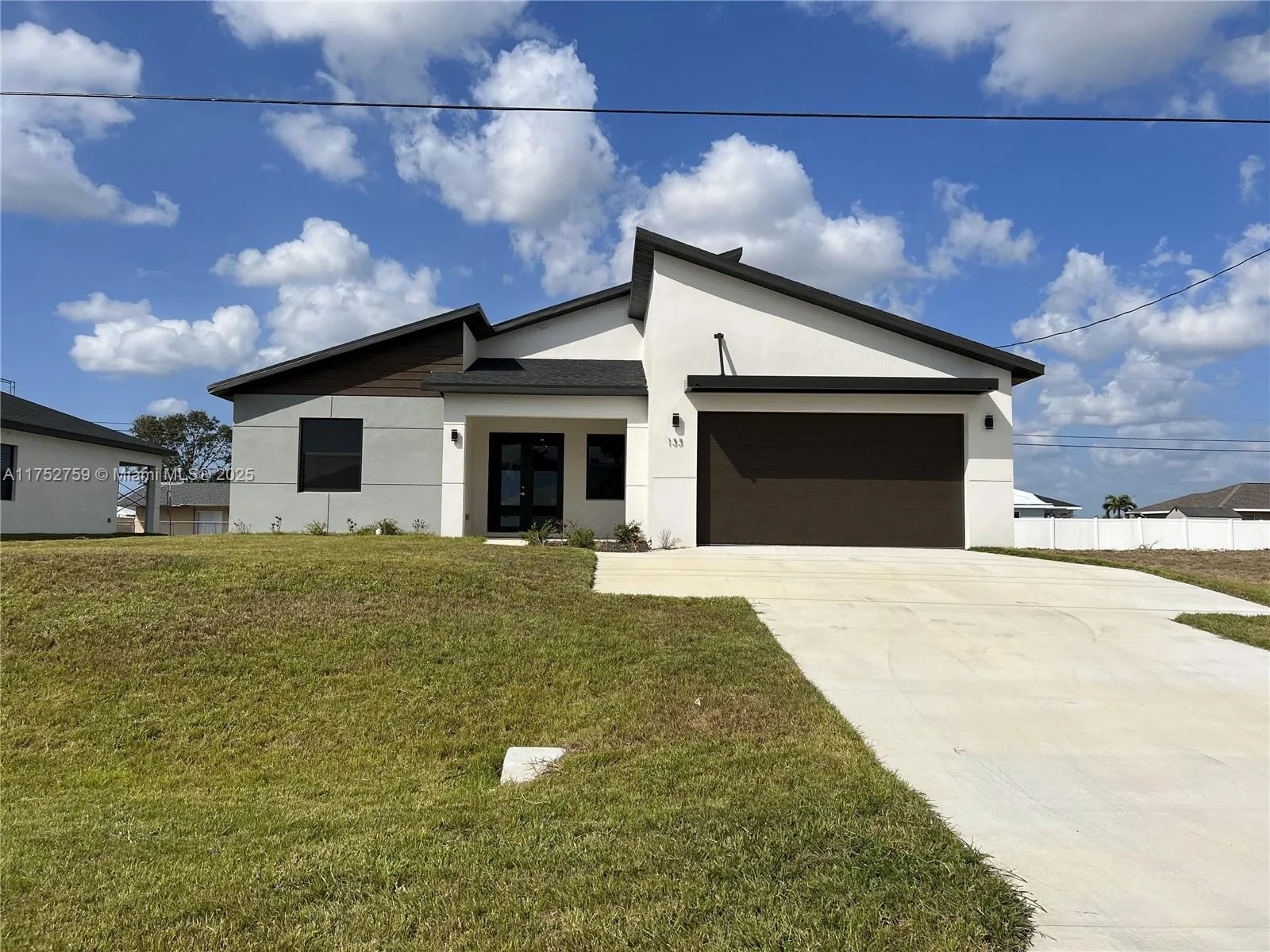 133 Diplomat Pkwy E, Cape Coral, FL 33993