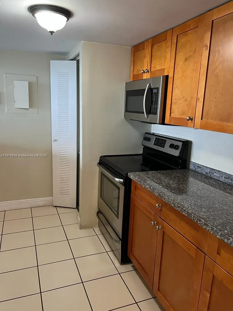 7601 E TREASURE DR # 1814, Miami Beach, FL 33141 photo 3