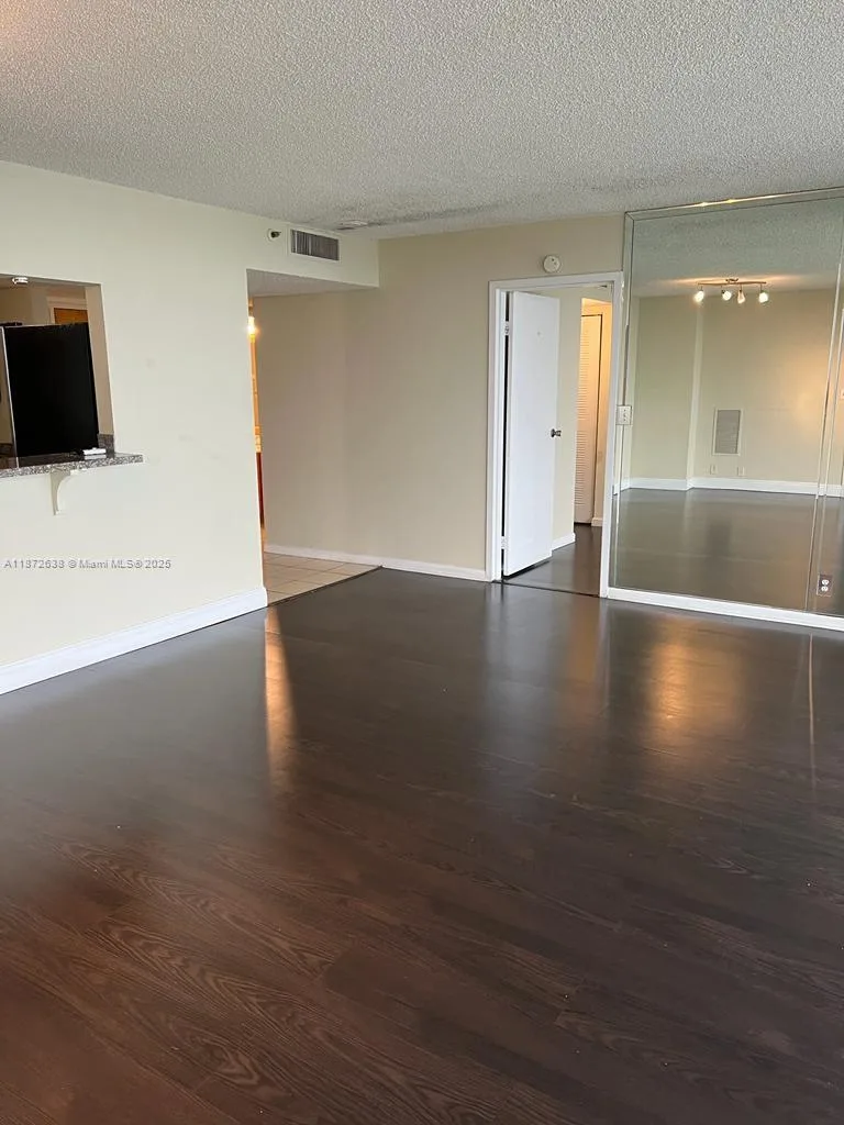 7601 E TREASURE DR # 1814, Miami Beach, FL 33141 photo 5