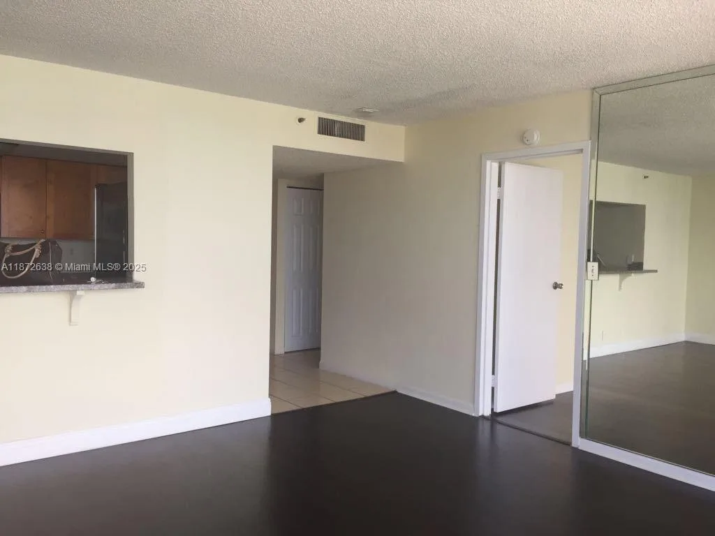 7601 E TREASURE DR # 1814, Miami Beach, FL 33141 photo 6
