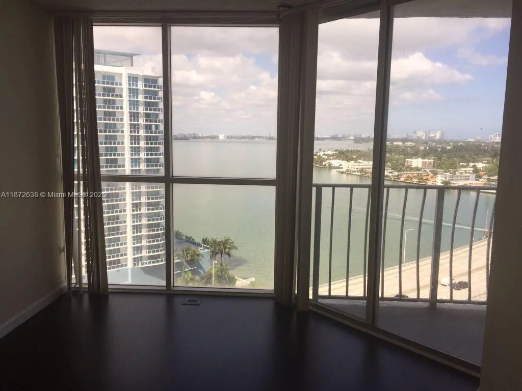 7601 E TREASURE DR # 1814, Miami Beach, FL 33141 photo 9